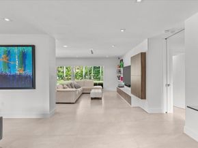 10105 SW 71st Ave, Pinecrest FL 33156