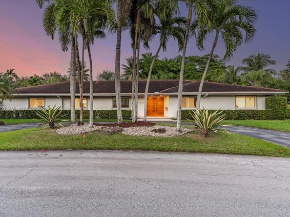 10105 SW 71st Ave, Pinecrest FL 33156