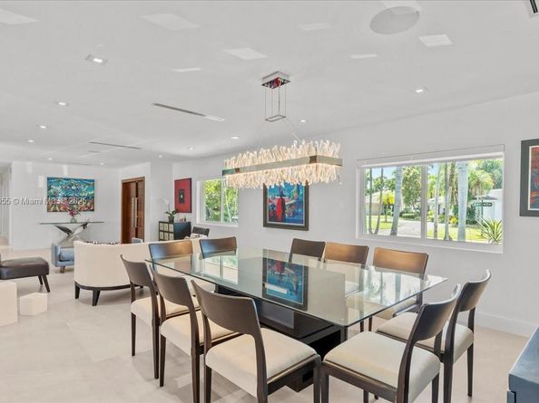 10105 SW 71st Ave, Pinecrest FL 33156