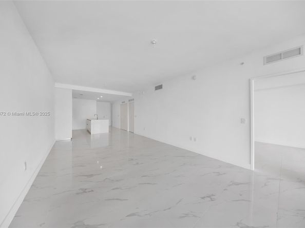 700 NE 24 Street 2306, Miami FL 33137