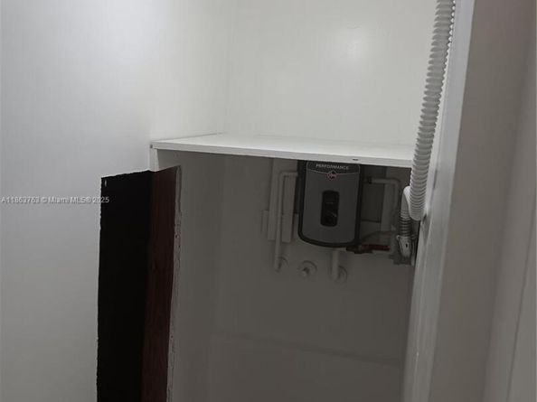 1532 Gabriel St, Hollywood FL 33020