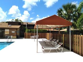 1532 Gabriel St, Hollywood FL 33020