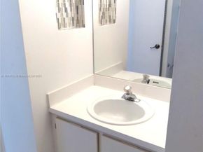 1532 Gabriel St, Hollywood FL 33020