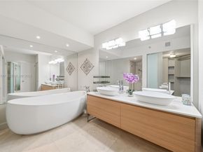 3530 Mystic Pointe Dr 1714, Aventura FL 33180