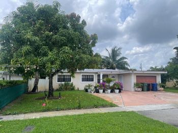 451 E Dayton Cir