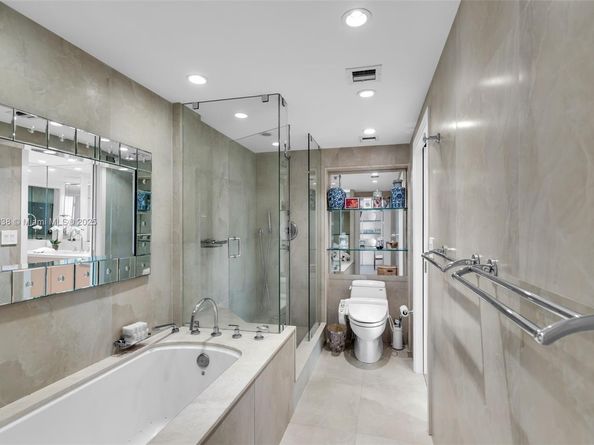 200 Ocean Lane Dr 503, Key Biscayne FL 33149