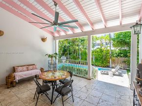 285 W Enid Dr, Key Biscayne FL 33149