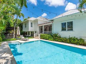 285 W Enid Dr, Key Biscayne FL 33149