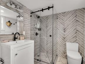 285 W Enid Dr, Key Biscayne FL 33149