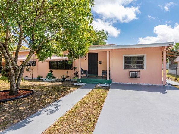 1430 NE 148 St, Miami FL 33161