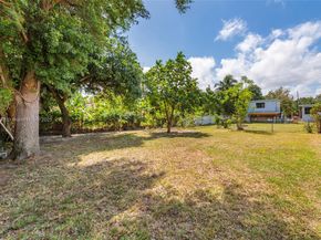 1430 NE 148 St, Miami FL 33161