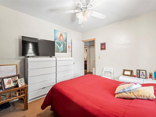 1430 NE 148 St, Miami FL 33161