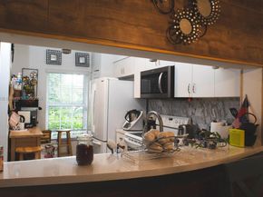 201 Mallory Ct 201, Weston FL 33326