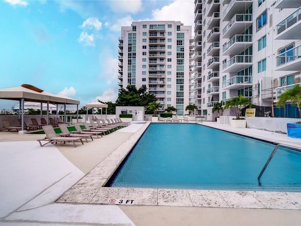1861 NW S River Dr 1803, Miami FL 33125