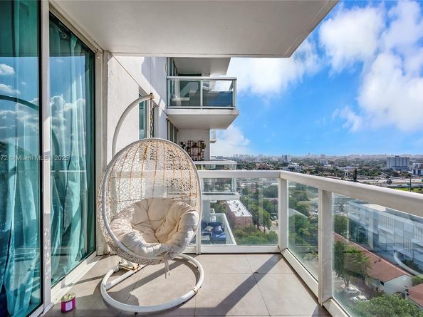 1861 NW S River Dr 1803, Miami FL 33125