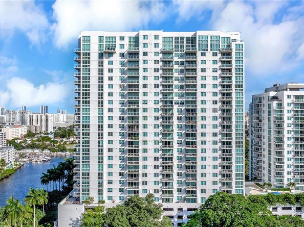 1861 NW S River Dr 1803, Miami FL 33125
