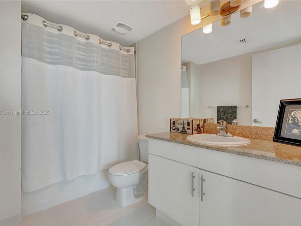 1861 NW S River Dr 1803, Miami FL 33125