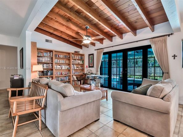 7901 SW 133rd St, Pinecrest FL 33156