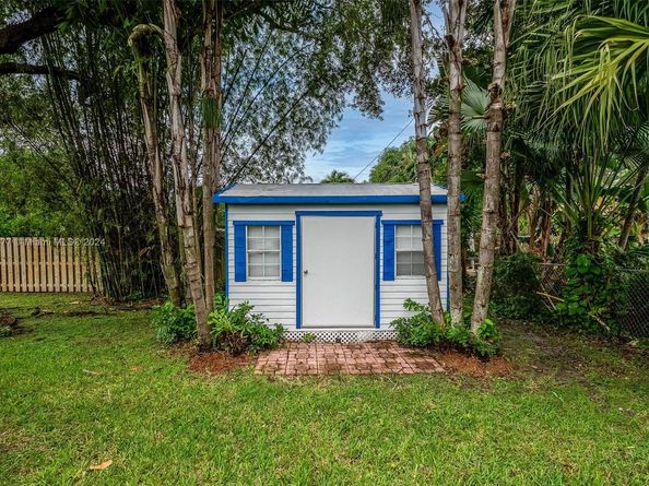 7901 SW 133rd St, Pinecrest FL 33156