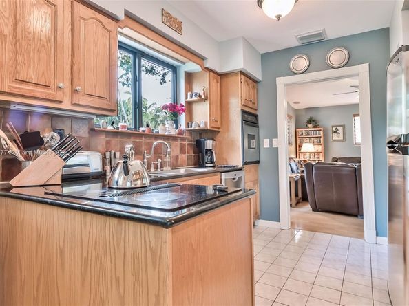 7901 SW 133rd St, Pinecrest FL 33156