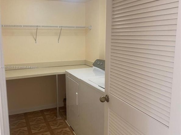 10324 E Clairmont Cir 101, Tamarac FL 33321