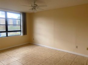 10324 E Clairmont Cir 101, Tamarac FL 33321