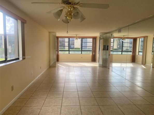 10324 E Clairmont Cir 101, Tamarac FL 33321