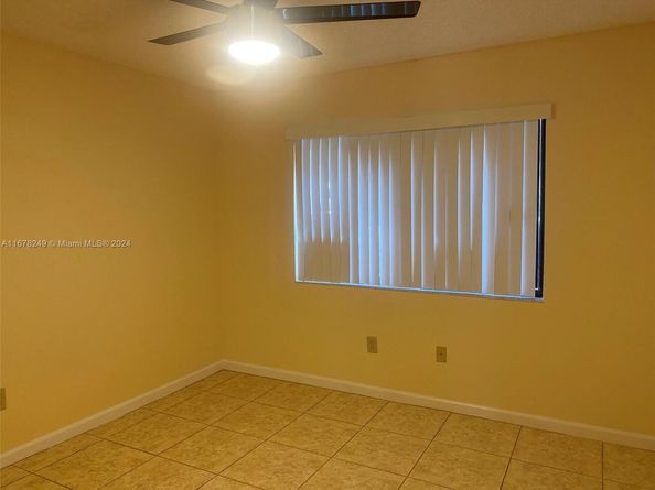 10324 E Clairmont Cir 101, Tamarac FL 33321