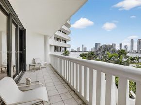 3000 Island Blvd 502, Aventura FL 33160