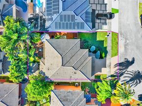 15588 SW 95th St, Miami FL 33196