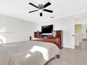 15588 SW 95th St, Miami FL 33196