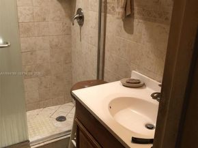 13636 SW 102nd Ln, Miami FL 33186