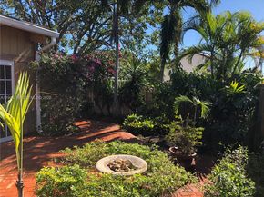 13636 SW 102nd Ln, Miami FL 33186