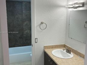 5050 NW 7th St 806, Miami FL 33126