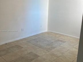 5050 NW 7th St 806, Miami FL 33126