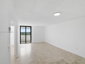 5050 NW 7th St 806, Miami FL 33126