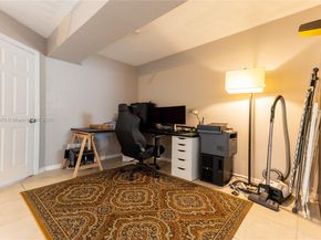 1680 NE 191st St 3072, Miami FL 33179
