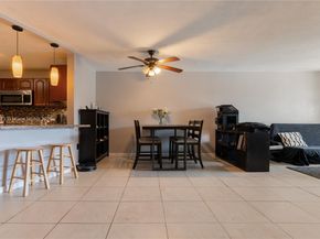 1680 NE 191st St 3072, Miami FL 33179