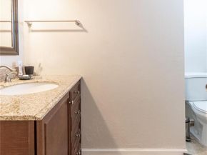 1680 NE 191st St 3072, Miami FL 33179