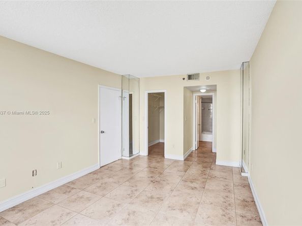 1470 NE 123rd St A1213, North Miami FL 33161