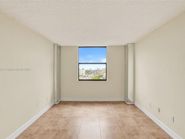 1470 NE 123rd St A1213, North Miami FL 33161