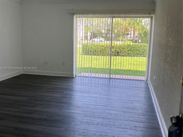 7256 SW 94th Pl A1, Miami FL 33173