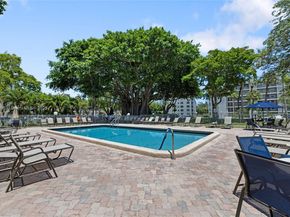 2601 S Course Dr 404, Pompano Beach FL 33069