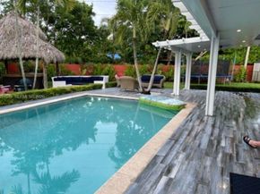 16761 SW 92nd Ave, Palmetto Bay FL 33157