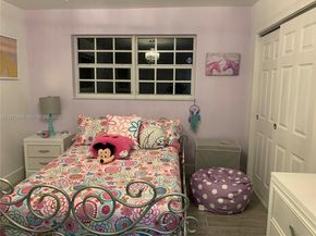 16761 SW 92nd Ave, Palmetto Bay FL 33157