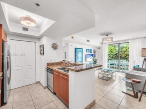 110 Washington Ave 2310, Miami Beach FL 33139