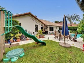 3187 Beechberry Cir, Davie FL 33328