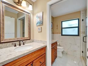 3187 Beechberry Cir, Davie FL 33328