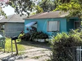 2910 NW 66th St, Miami FL 33147