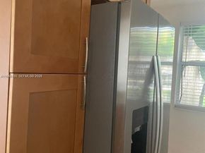 8821 Wiles Rd 101, Coral Springs FL 33067